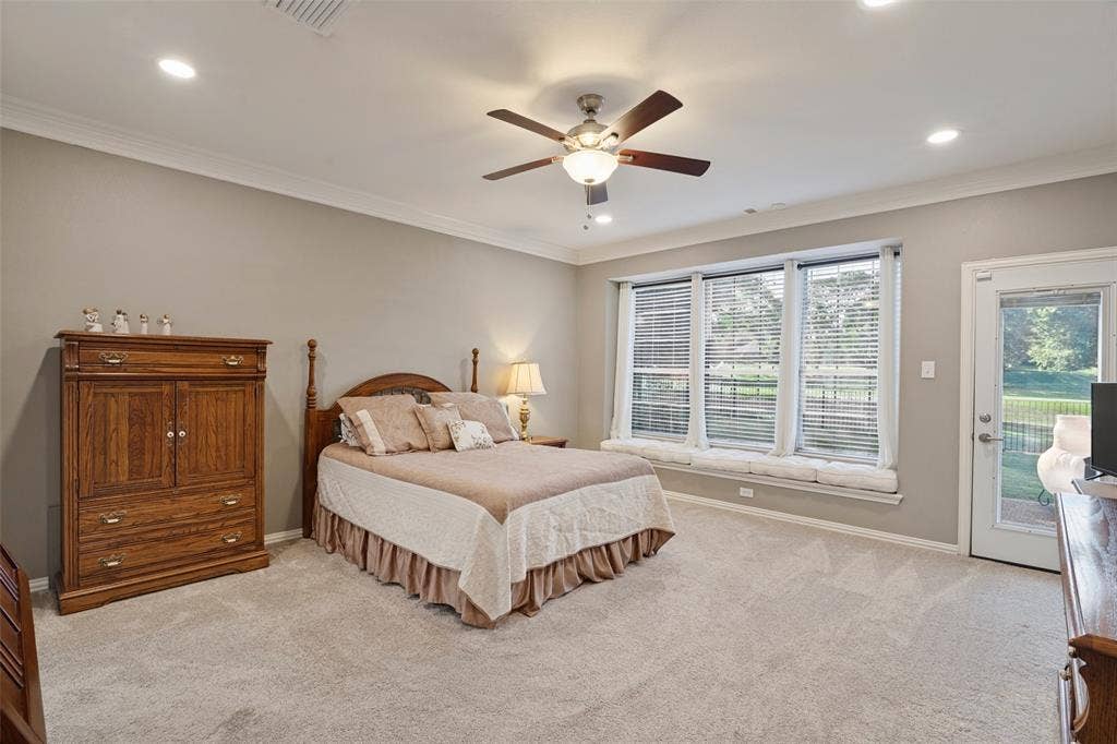 909 Palm Desert Drive, Garland, TX 75044