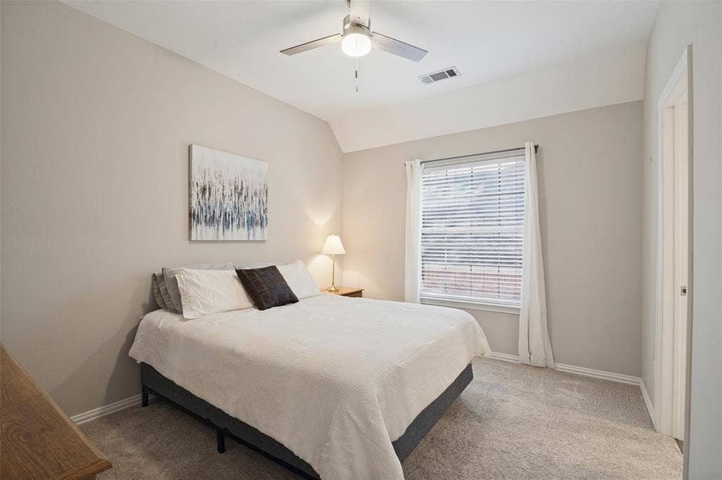 909 Palm Desert Drive, Garland, TX 75044