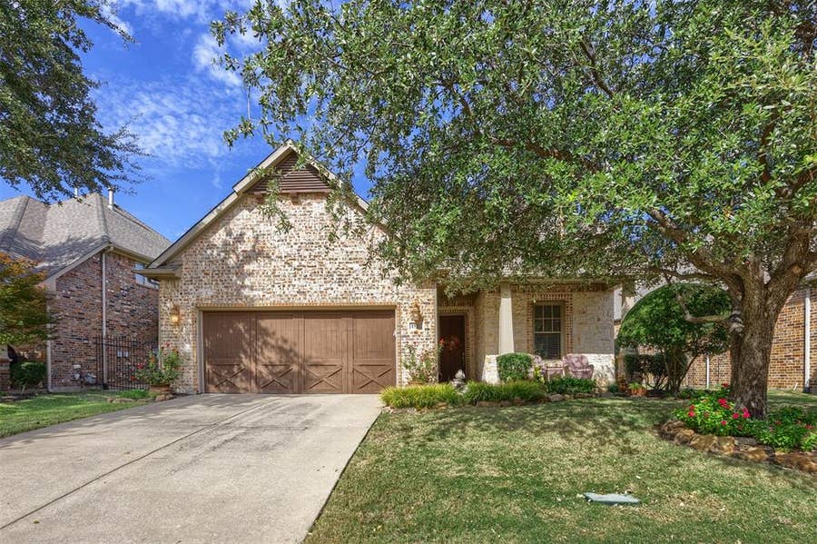 Property photo for 1516 Hackett Creek Drive, McKinney, TX