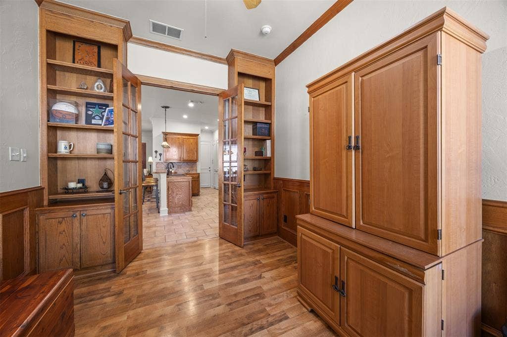 1516 Hackett Creek Drive, McKinney, TX 75072 Spacious study that could also serve as Bedroom #3.