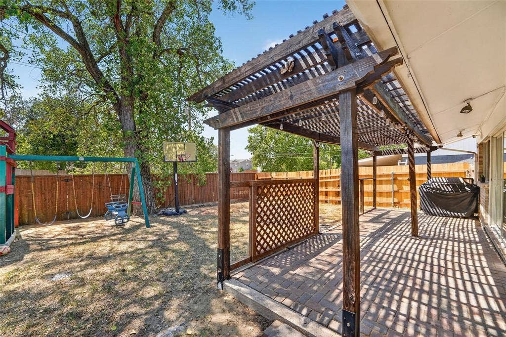 2130 Bowie Drive, Carrollton, TX 75006 2130 Bowie Drive, Carrollton, TX 75006