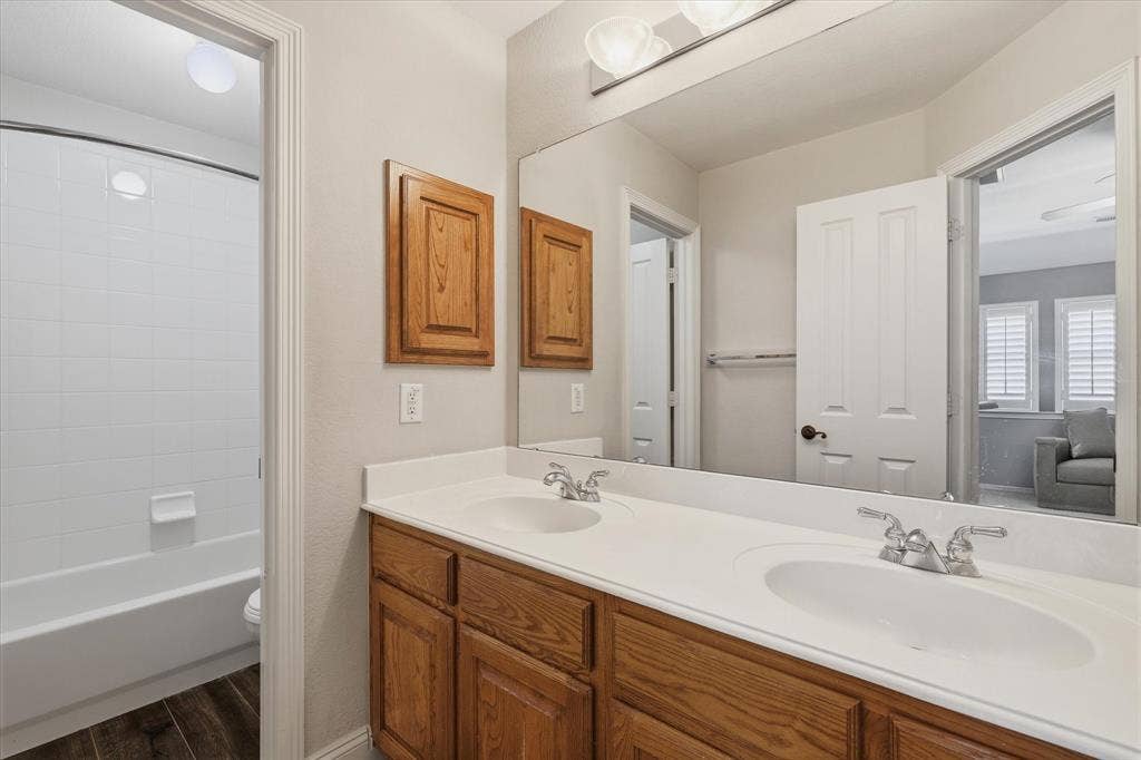 840 Trumpeter Way, Rockwall, TX 75032 840 Trumpeter Way, Rockwall, TX 75032