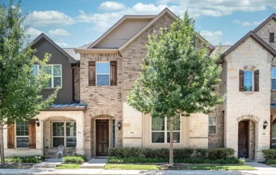 Property photo for 852 Rohan Drive, Richardson, TX