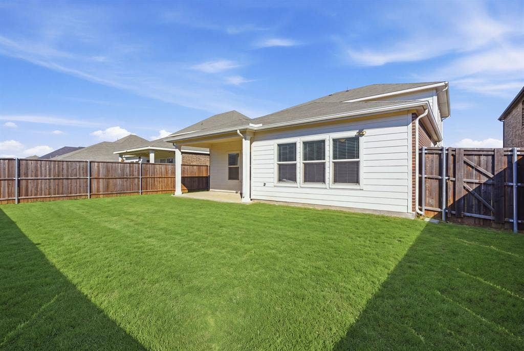 1323 Black Canyon Avenue, Royse City, TX 75189 1323 Black Canyon Avenue, Royse City, TX 75189