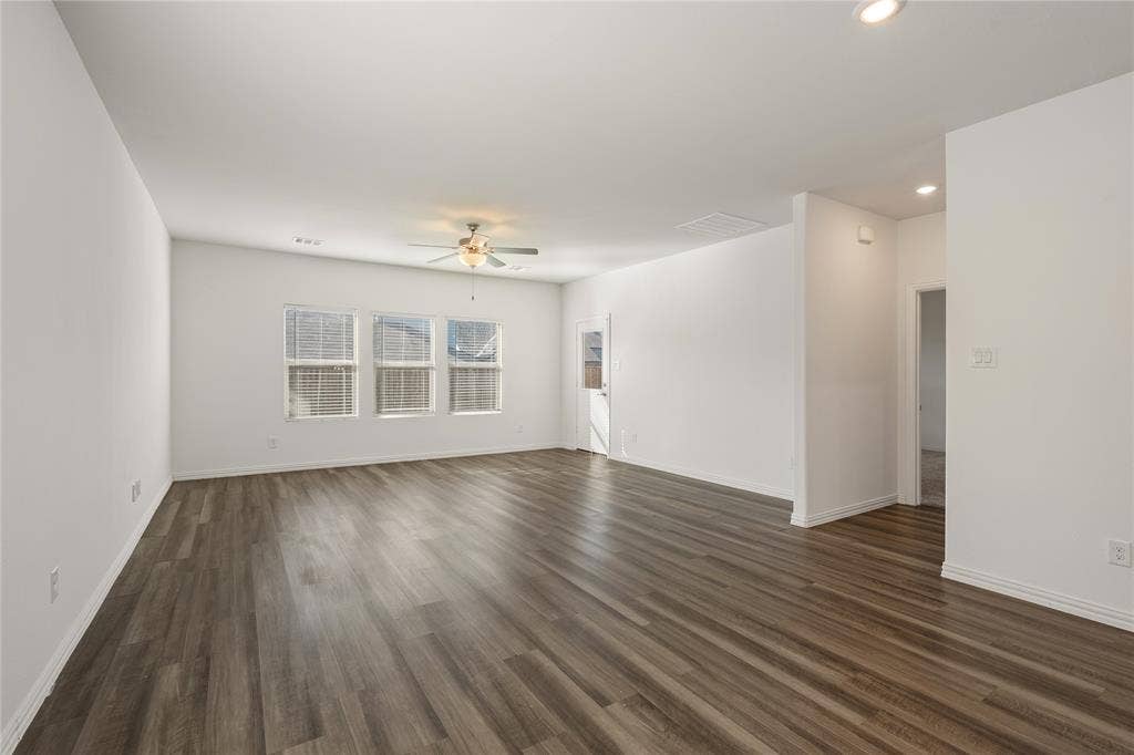 1323 Black Canyon Avenue, Royse City, TX 75189 1323 Black Canyon Avenue, Royse City, TX 75189