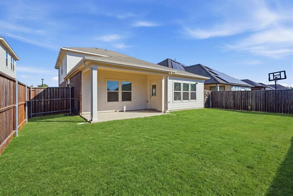 1323 Black Canyon Avenue, Royse City, TX 75189 1323 Black Canyon Avenue, Royse City, TX 75189