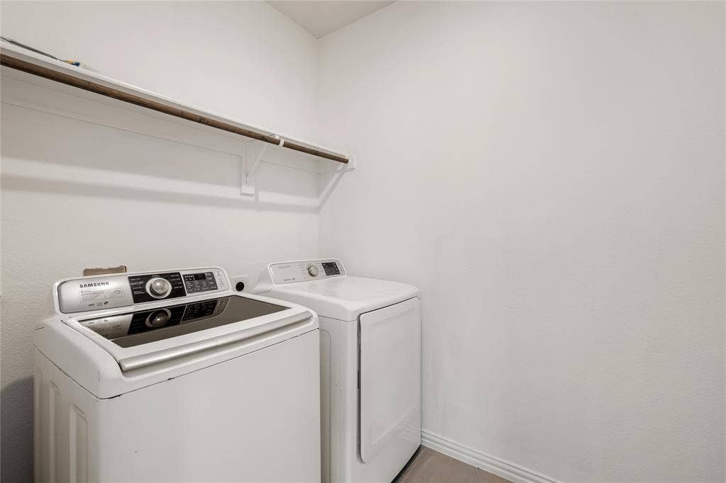 1323 Black Canyon Avenue, Royse City, TX 75189 1323 Black Canyon Avenue, Royse City, TX 75189