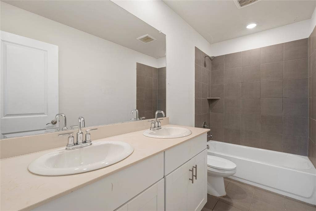 1323 Black Canyon Avenue, Royse City, TX 75189 1323 Black Canyon Avenue, Royse City, TX 75189