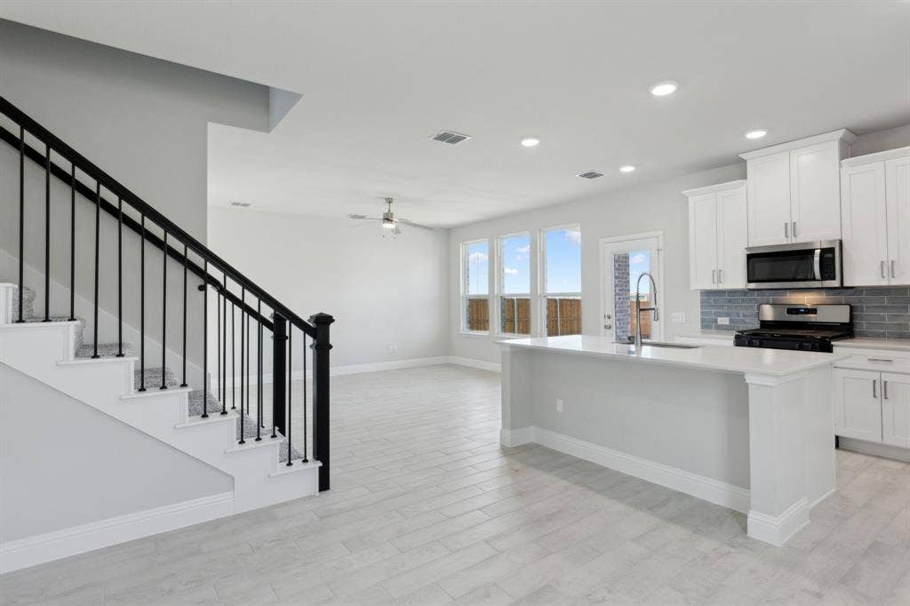 1027 Joseph Court, Forney, TX 75126 1027 Joseph Court, Forney, TX 75126