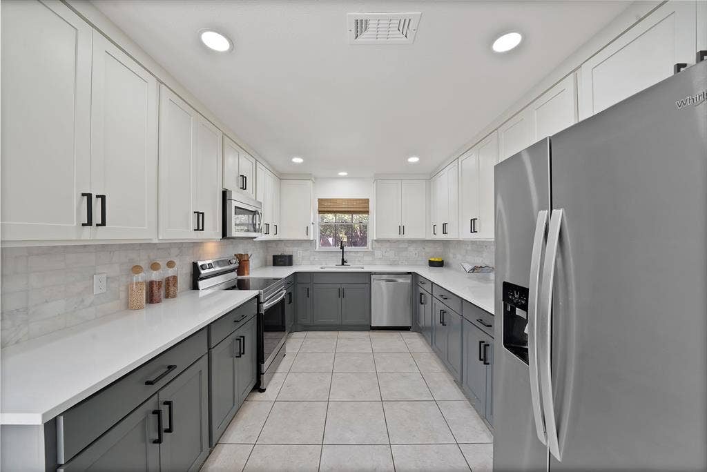 2904 Laurel Lane, Plano, TX 75074 2904 Laurel Lane, Plano, TX 75074