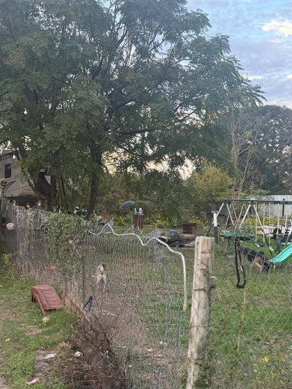 Property photo for 1119 Scotland Avenue, Azle, TX
