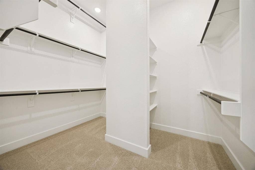 9306 Emory Oak Drive, Frisco, TX 75035 Representative