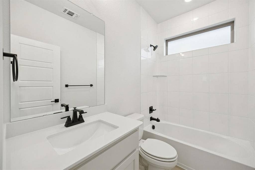 9306 Emory Oak Drive, Frisco, TX 75035 Representative