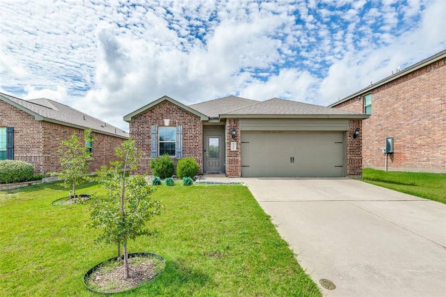Property photo for 300 Ryan Street, Anna, TX