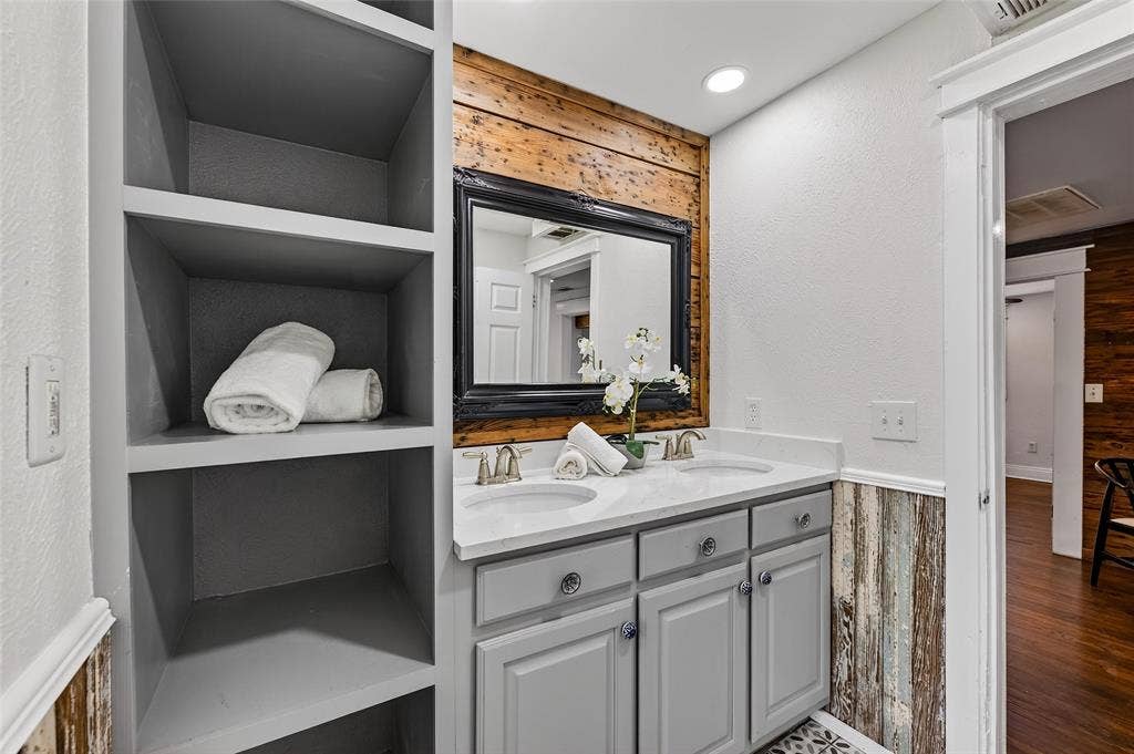 1311 Coleman Street, McKinney, TX 75069 1311 Coleman Street, McKinney, TX 75069