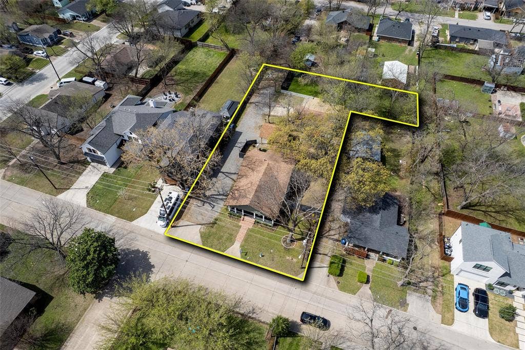 1311 Coleman Street, McKinney, TX 75069 1311 Coleman Street, McKinney, TX 75069