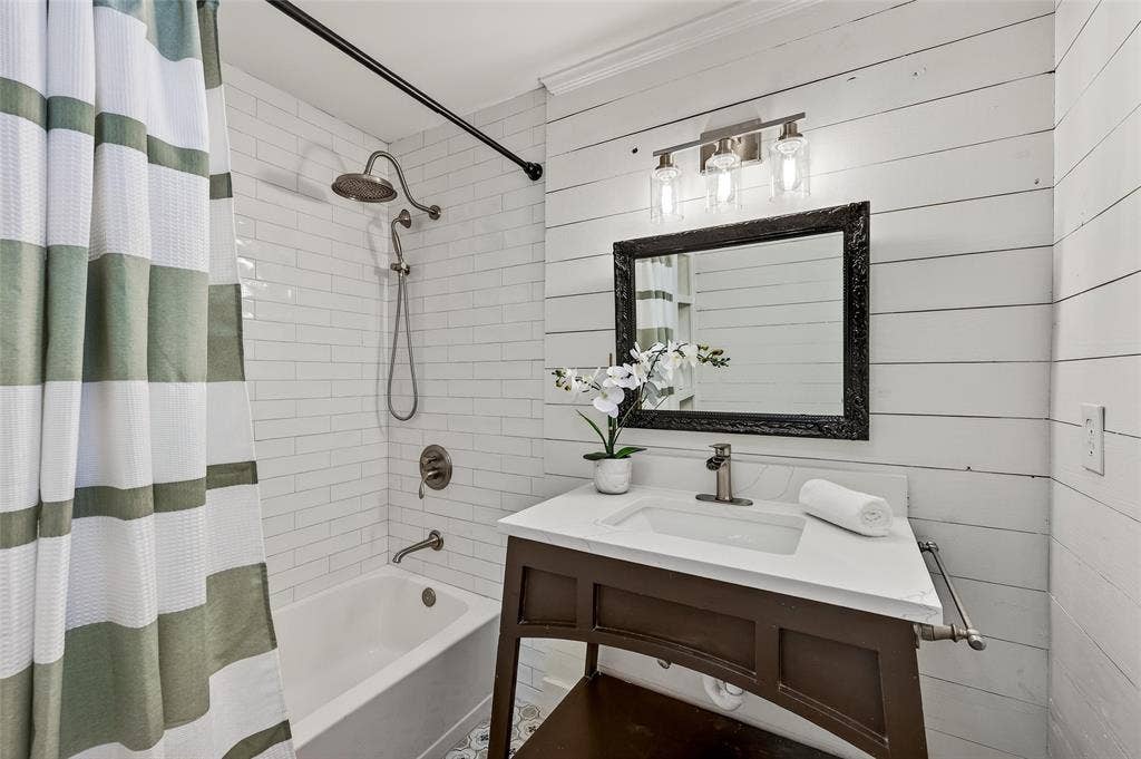 1311 Coleman Street, McKinney, TX 75069 1311 Coleman Street, McKinney, TX 75069
