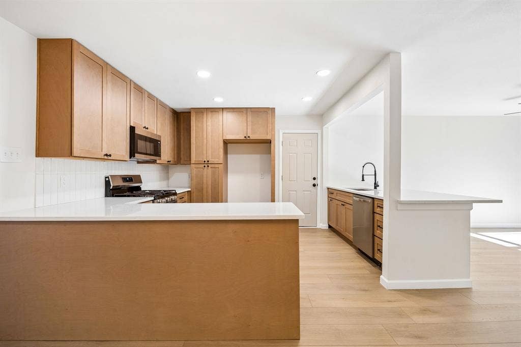 13935 Stardust Lane, Farmers Branch, TX 75234 13935 Stardust Lane, Farmers Branch, TX 75234