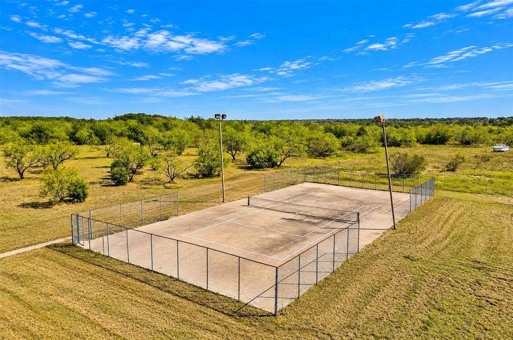 9720 Bluebonnet Drive, Scurry, TX 75158 9720 Bluebonnet Drive, Scurry, TX 75158
