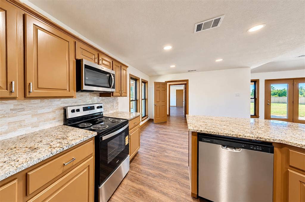 9720 Bluebonnet Drive, Scurry, TX 75158 9720 Bluebonnet Drive, Scurry, TX 75158