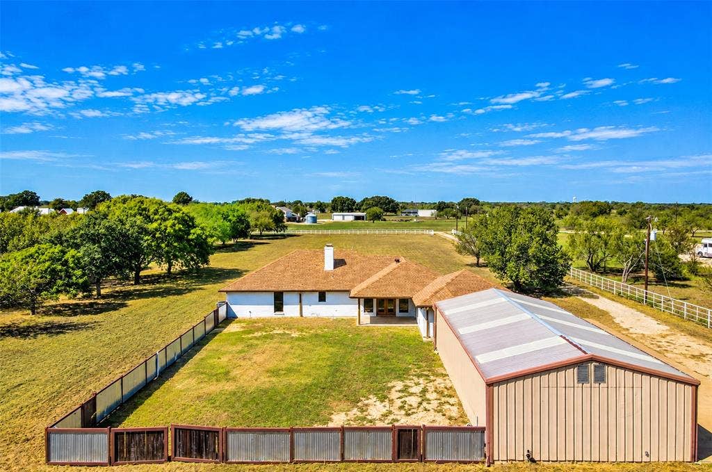 9720 Bluebonnet Drive, Scurry, TX 75158 9720 Bluebonnet Drive, Scurry, TX 75158