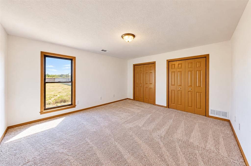 9720 Bluebonnet Drive, Scurry, TX 75158 9720 Bluebonnet Drive, Scurry, TX 75158