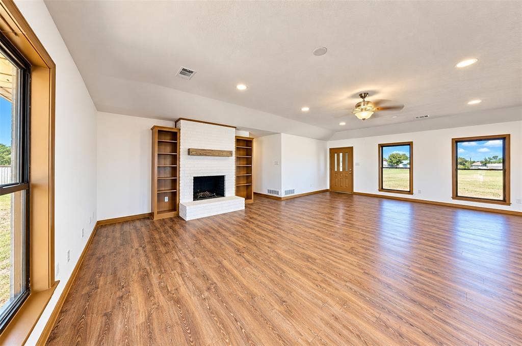 9720 Bluebonnet Drive, Scurry, TX 75158 9720 Bluebonnet Drive, Scurry, TX 75158