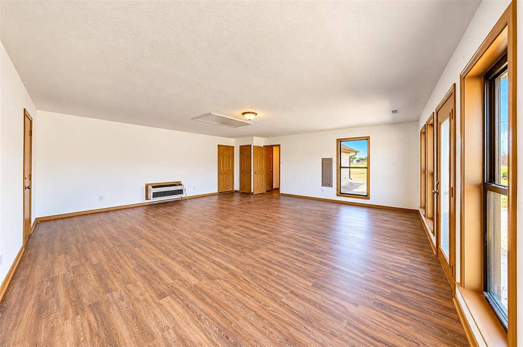 9720 Bluebonnet Drive, Scurry, TX 75158 9720 Bluebonnet Drive, Scurry, TX 75158