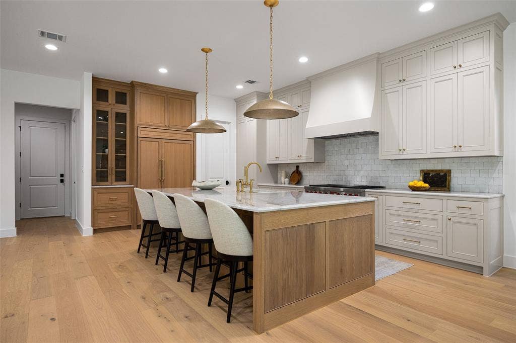 6453 Bob O Link Drive, Dallas, TX 75214 6453 Bob O Link Drive, Dallas, TX 75214