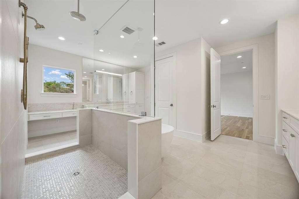 4404 Normandy Avenue, University Park, TX 75205 4404 Normandy Avenue, University Park, TX 75205
