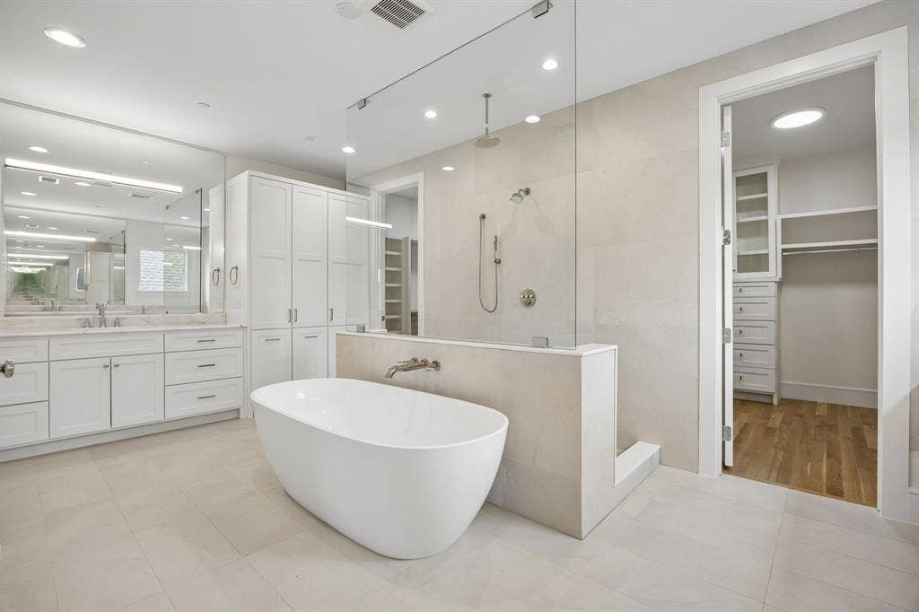4404 Normandy Avenue, University Park, TX 75205 4404 Normandy Avenue, University Park, TX 75205