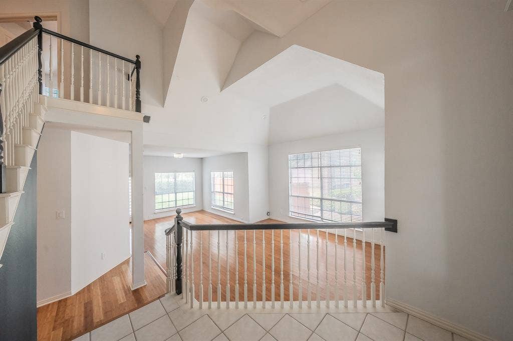 10503 Waters Drive, Irving, TX 75063 10503 Waters Drive, Irving, TX 75063