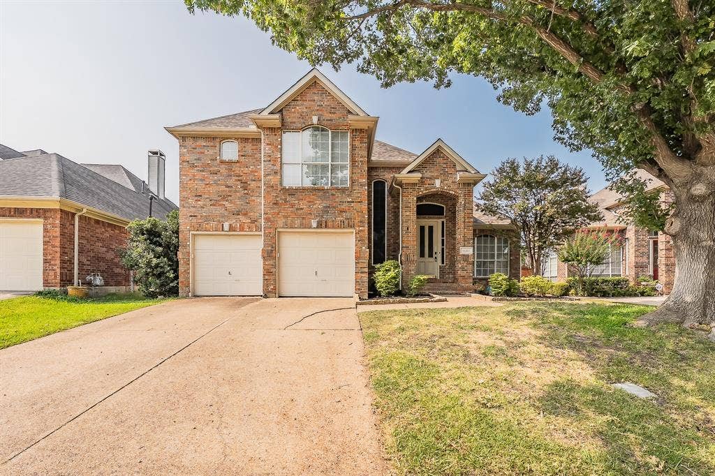 10503 Waters Drive, Irving, TX 75063 10503 Waters Drive, Irving, TX 75063