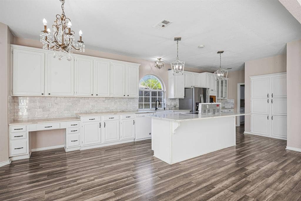 822 Sycamore Creek Road, Allen, TX 75002 822 Sycamore Creek Road, Allen, TX 75002