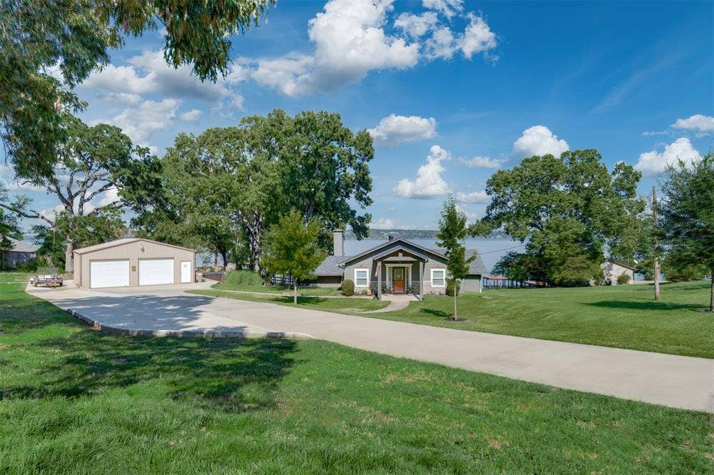 10638 Circle Point, Frankston, TX 75763 10638 Circle Point, Frankston, TX 75763