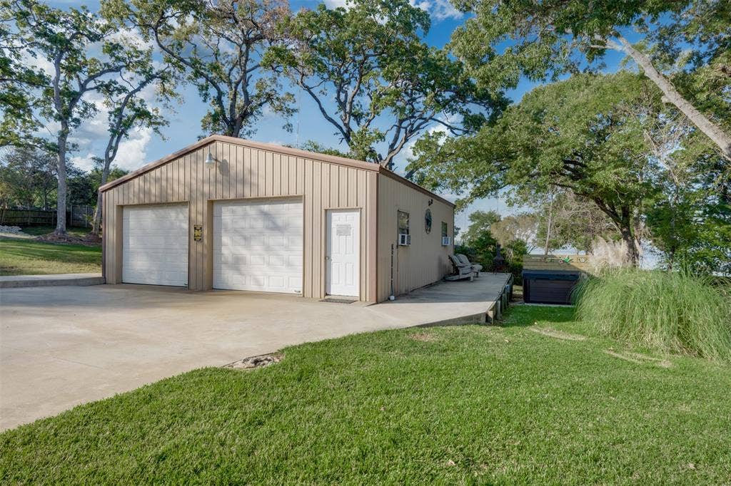 10638 Circle Point, Frankston, TX 75763 10638 Circle Point, Frankston, TX 75763