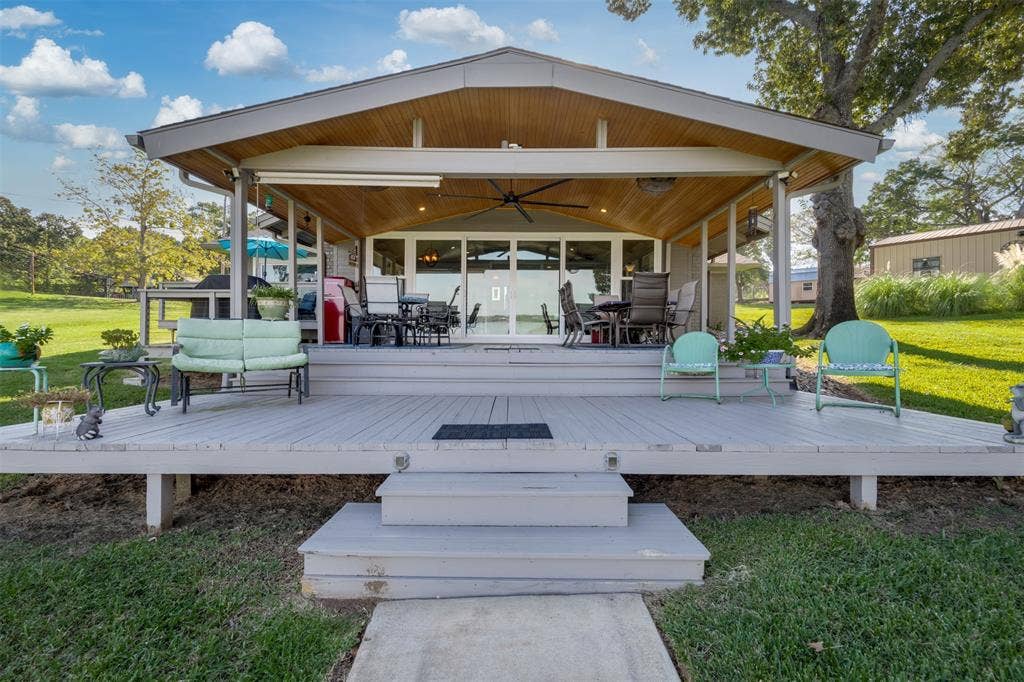 10638 Circle Point, Frankston, TX 75763 10638 Circle Point, Frankston, TX 75763