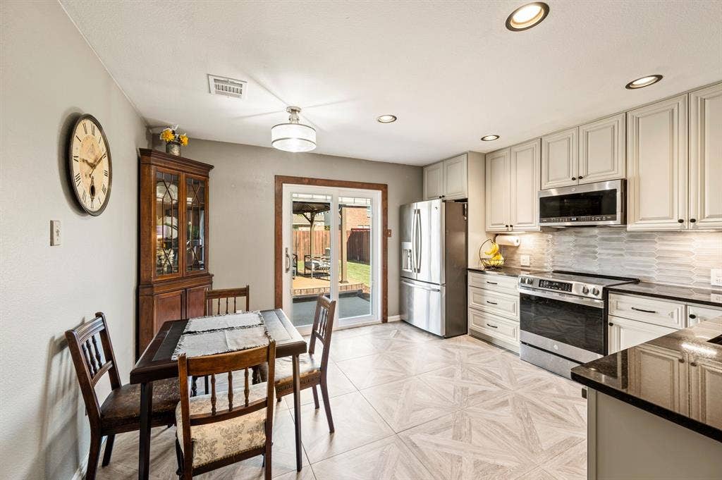 708 Baldwin Road, Wylie, TX 75098 708 Baldwin Road, Wylie, TX 75098