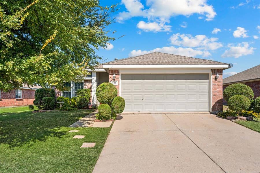 Property photo for 708 Baldwin Road, Wylie, TX