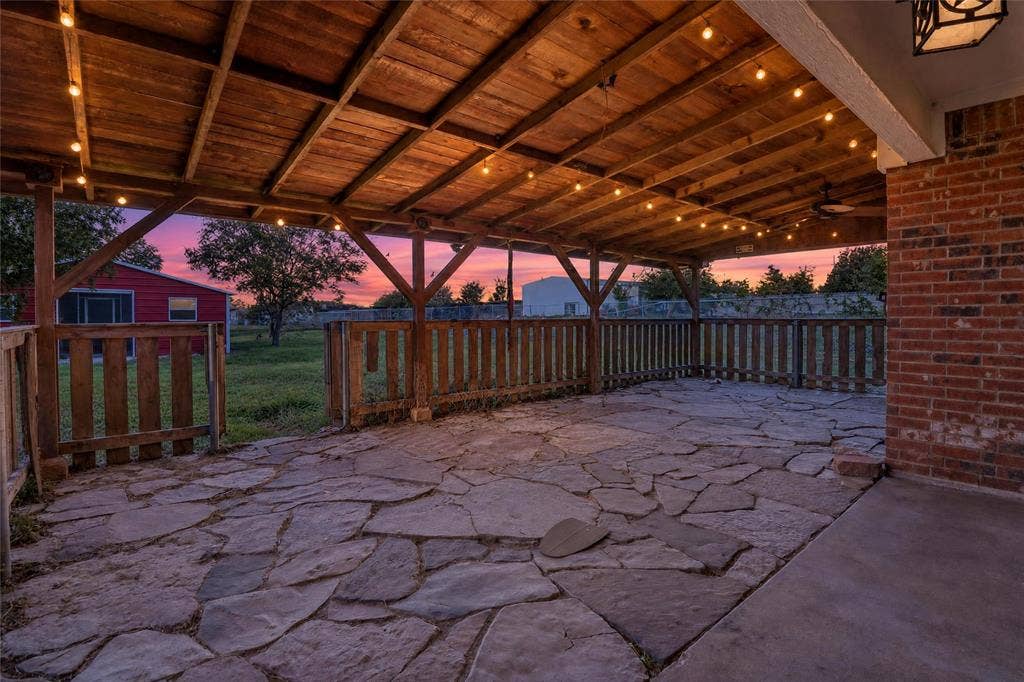 11727 County Road 213, Forney, TX 75126 11727 County Road 213, Forney, TX 75126
