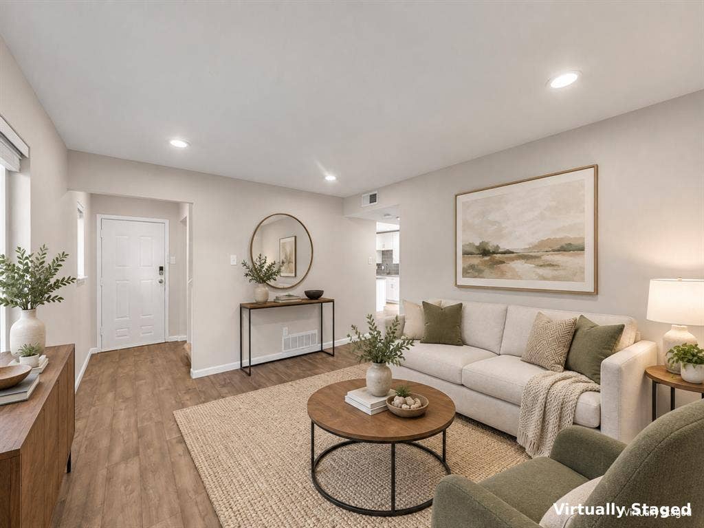 2808 Live Oak Drive, Mesquite, TX 75150 2808 Live Oak Drive, Mesquite, TX 75150