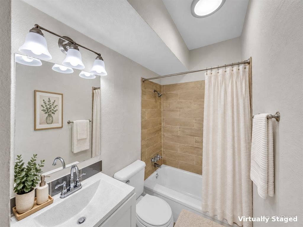 2808 Live Oak Drive, Mesquite, TX 75150 2808 Live Oak Drive, Mesquite, TX 75150