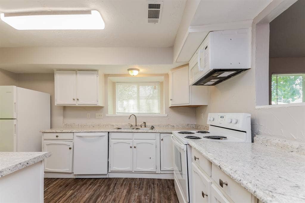 728 Southwynd Street, Mesquite, TX 75150 728 Southwynd Street, Mesquite, TX 75150