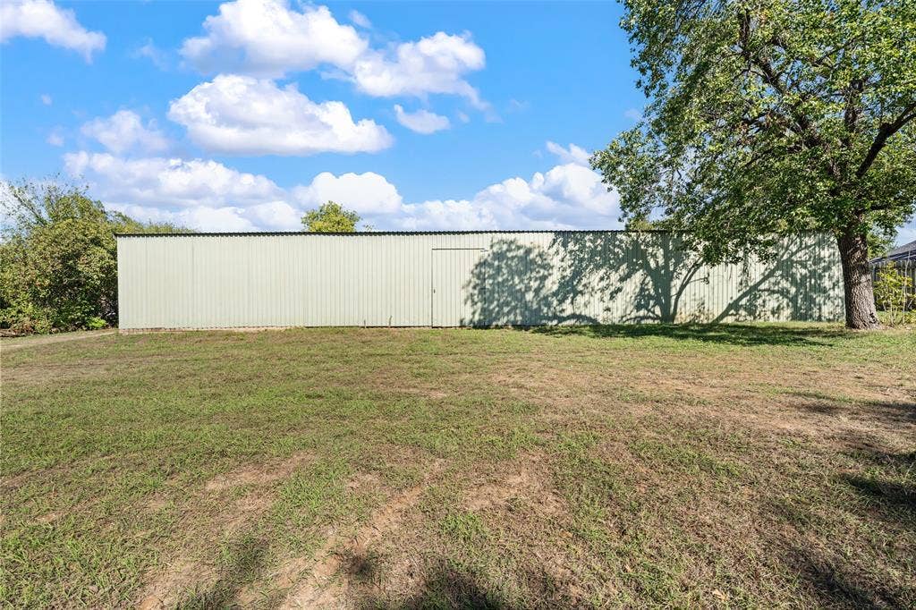 1105 Beard Avenue, Robinson, TX 76706 1105 Beard Avenue, Robinson, TX 76706
