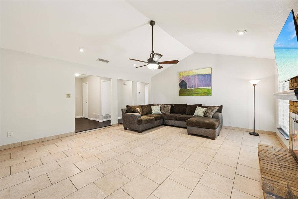 1508 Strawberry Circle, Irving, TX 75060 1508 Strawberry Circle, Irving, TX 75060