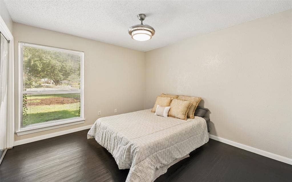 1508 Strawberry Circle, Irving, TX 75060 1508 Strawberry Circle, Irving, TX 75060