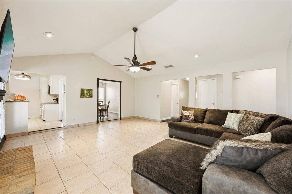 1508 Strawberry Circle, Irving, TX 75060 1508 Strawberry Circle, Irving, TX 75060