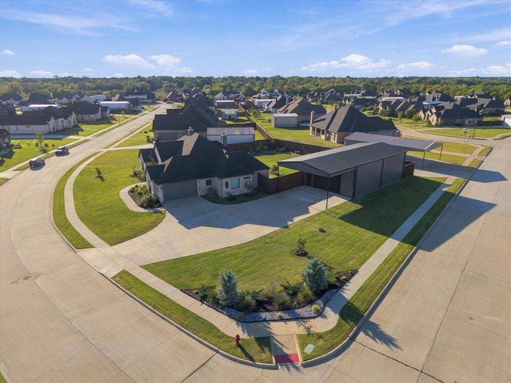 1016 Todd Street, Caddo Mills, TX 75135