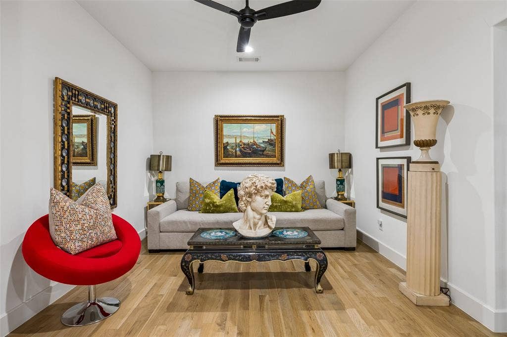 523 Cameron Avenue, Dallas, TX 75223 523 Cameron Avenue, Dallas, TX 75223