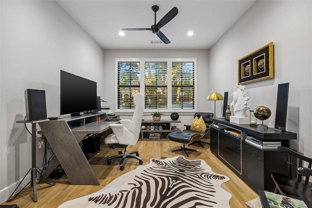 523 Cameron Avenue, Dallas, TX 75223 523 Cameron Avenue, Dallas, TX 75223